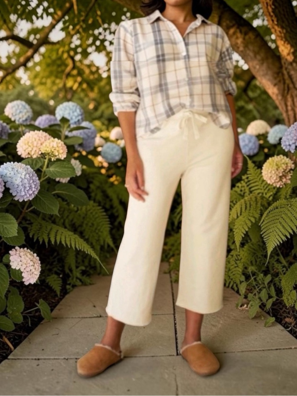 FRANK & EILEEN "Catherine" Favorite Sweatpants in Vintage White (Cream) (M)
